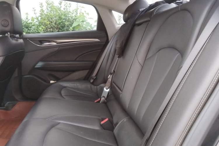 Used Buick LaCrosse 2022 652T Luxury Version Left Rear Seat