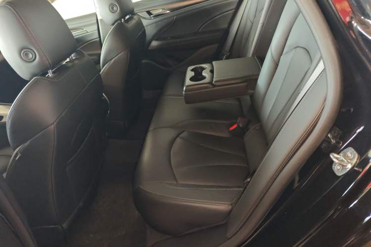 Used Buick LaCrosse 2022 552T Luxury Version Left Rear Seat