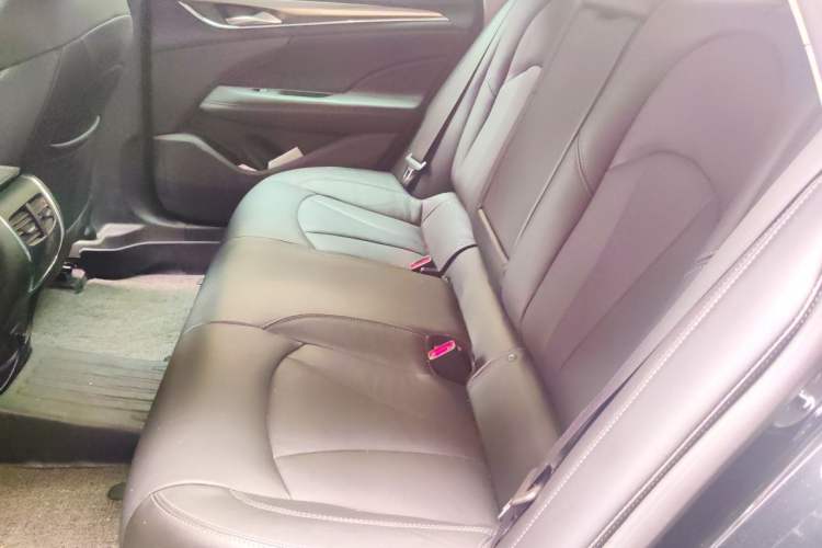 Used Buick LaCrosse 2022 552T Luxury Version Left Rear Seat