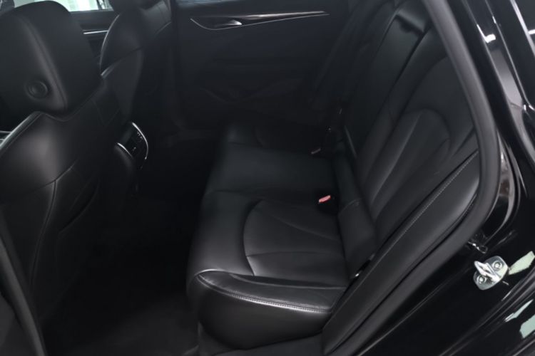 Used Buick LaCrosse 2022 652T Luxury Version Left Rear Seat