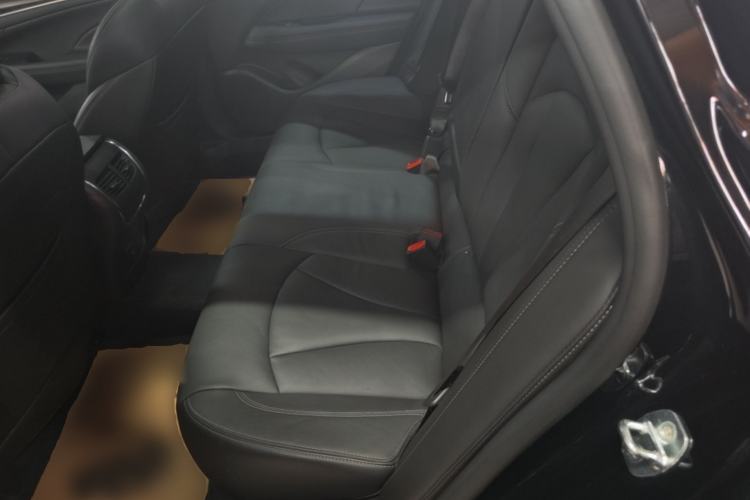 Used Buick LaCrosse 2022 652T Luxury Version Left Rear Seat