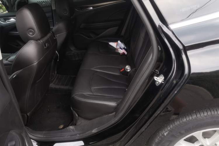 Used Buick LaCrosse 2022 552T Luxury Version Left Rear Seat