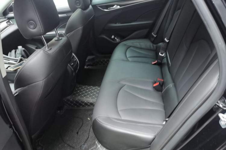 Used Buick LaCrosse 2022 652T Luxury Version Left Rear Seat