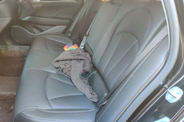 Used Buick LaCrosse 2022 652T Luxury Version Left Rear Seat