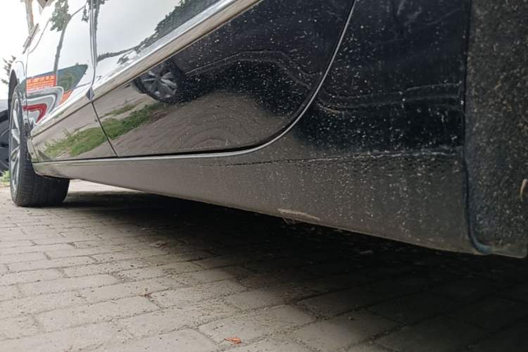 Used Buick LaCrosse 2022 652T Luxury Version Left Side Sill