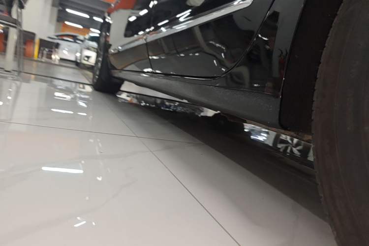 Used Buick LaCrosse 2022 652T Luxury Version Left Side Sill