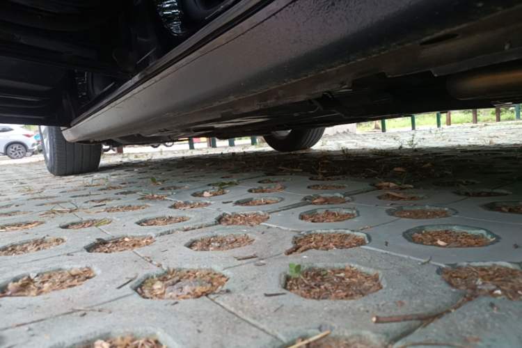 Used Buick LaCrosse 2022 552T Luxury Version Left Side Sill