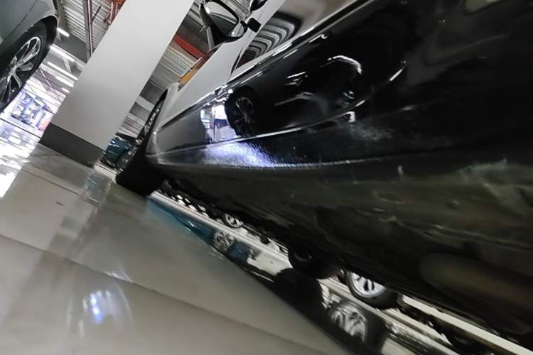 Used Buick LaCrosse 2022 652T Luxury Version Left Side Sill