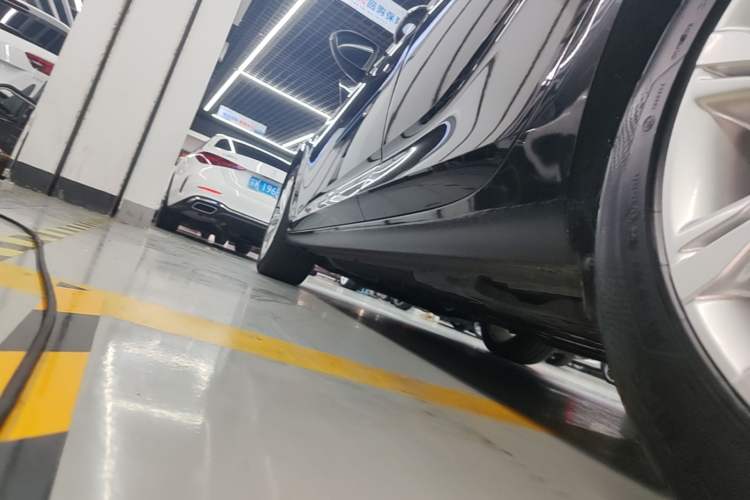 Used Buick LaCrosse 2022 652T Luxury Version Left Side Sill