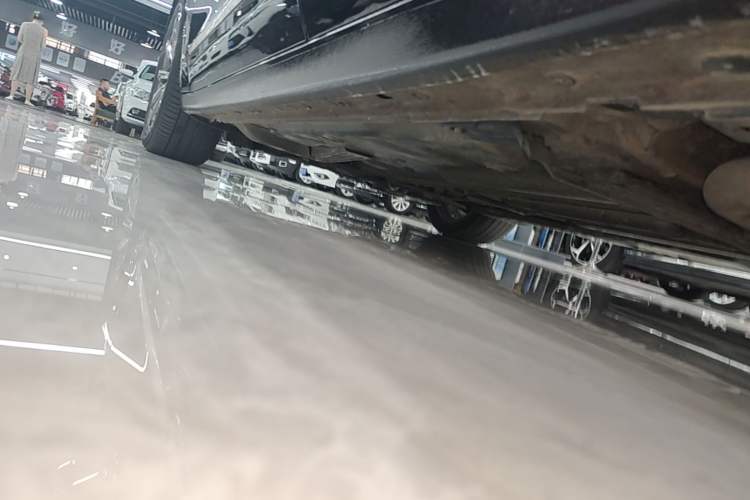 Used Buick LaCrosse 2022 652T Luxury Version Left Side Sill