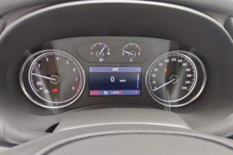 Used Buick LaCrosse 2022 552T Luxury Version Odometer Close Up