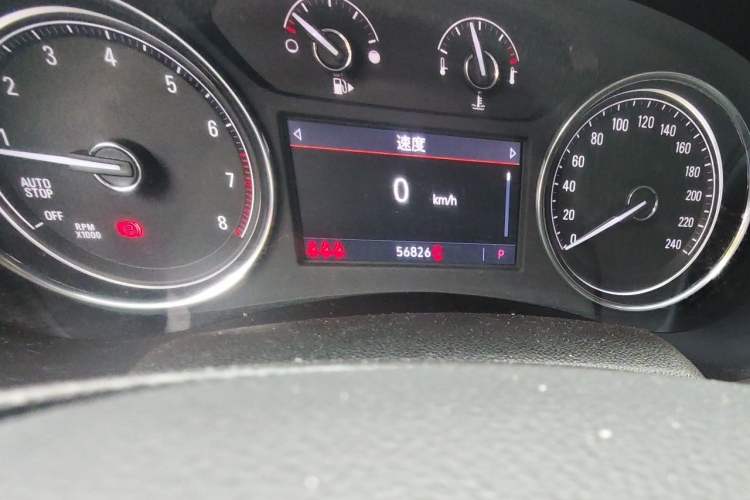 Used Buick LaCrosse 2022 552T Luxury Version Odometer Close Up