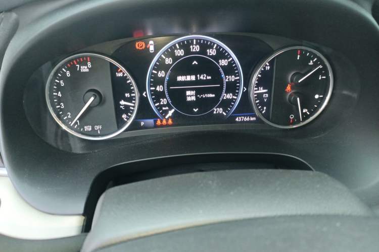 Used Buick LaCrosse 2022 Avenir Avia First Edition Odometer Close Up