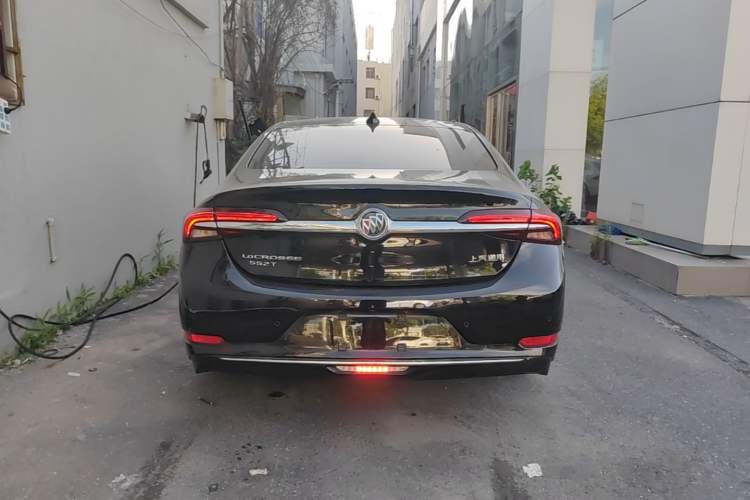 Used Buick LaCrosse 2022 552T Luxury Version Rear