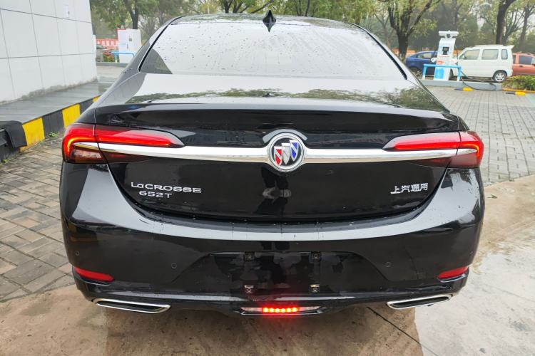 Used Buick LaCrosse 2022 652T Luxury Version Rear