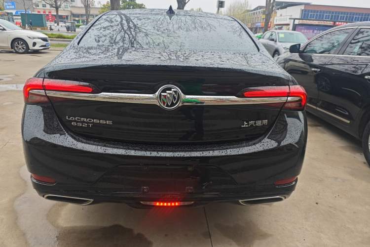 Used Buick LaCrosse 2022 652T Luxury Version Rear