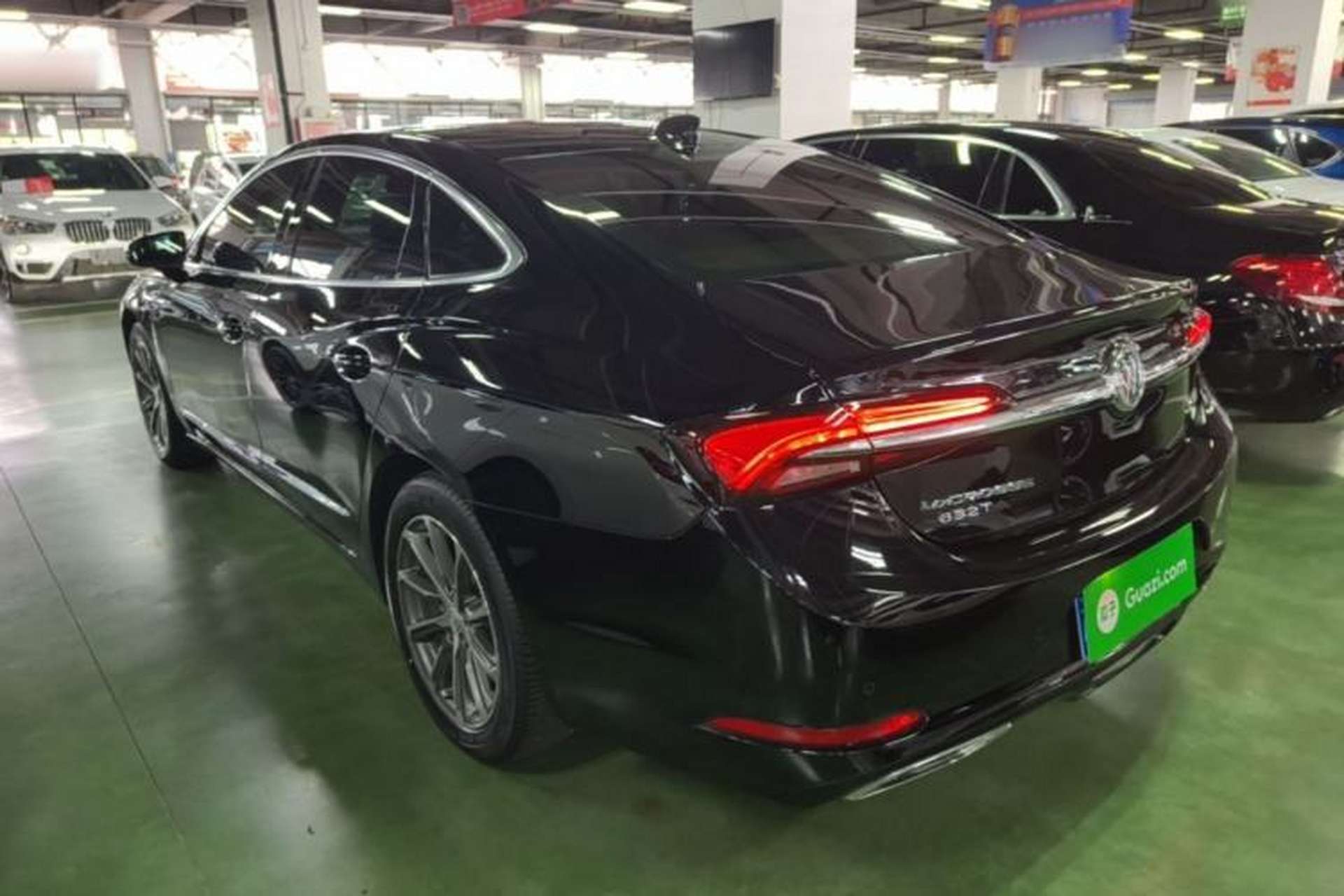 Used Buick LaCrosse 2022 652T Luxury Version Rear Left 45 Deg