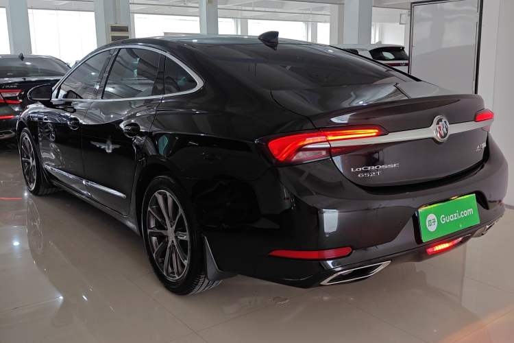 Used Buick LaCrosse 2022 652T Luxury Version Rear Left 45 Deg