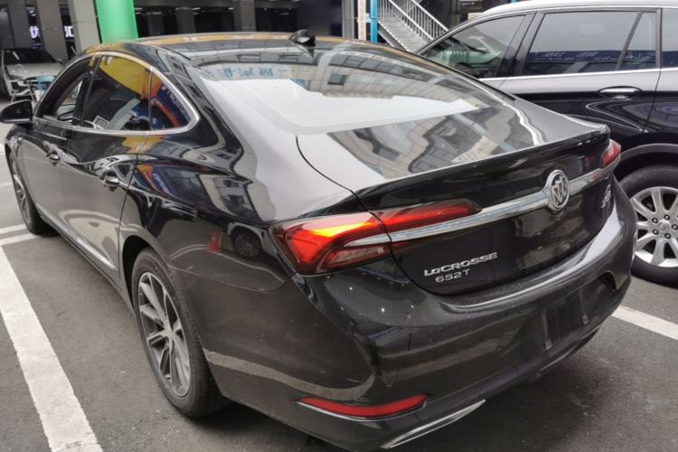 Used Buick LaCrosse 2022 652T Luxury Version Rear Left 45 Deg