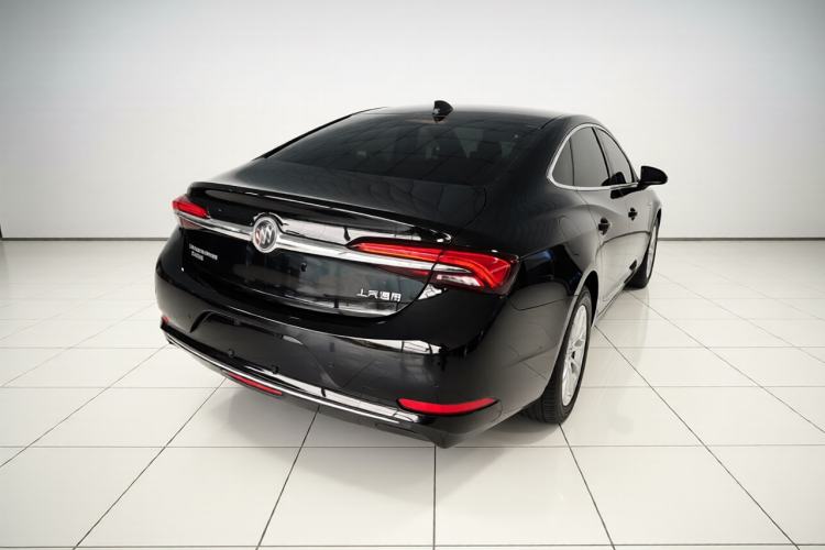 Used Buick LaCrosse 2022 552T Luxury Version Rear Right 45 Deg