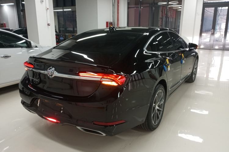 Used Buick LaCrosse 2022 652T Luxury Version Rear Right 45 Deg