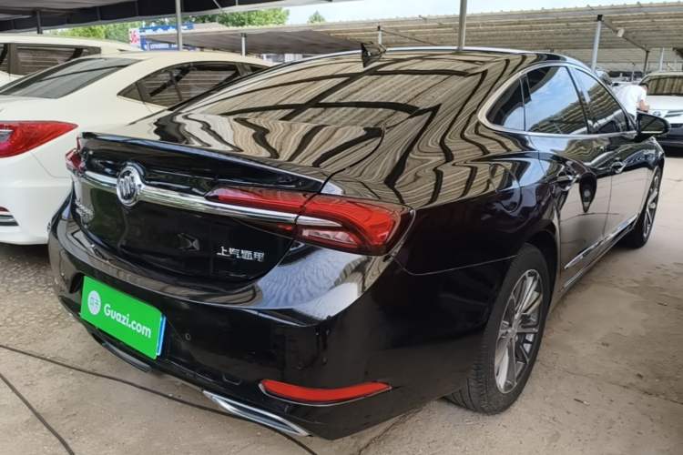 Used Buick LaCrosse 2022 652T Luxury Version Rear Right 45 Deg