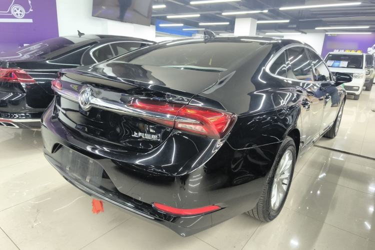 Used Buick LaCrosse 2022 552T Luxury Version Rear Right 45 Deg
