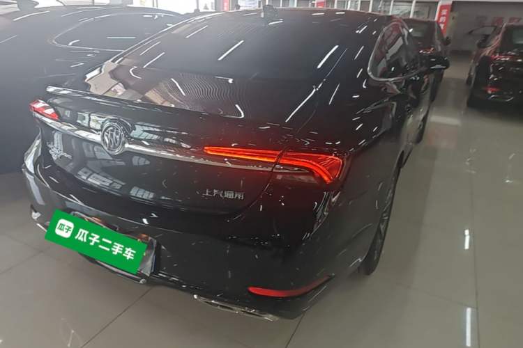 Used Buick LaCrosse 2022 652T Luxury Version Rear Right 45 Deg