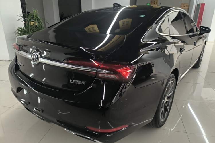 Used Buick LaCrosse 2022 652T Luxury Version Rear Right 45 Deg