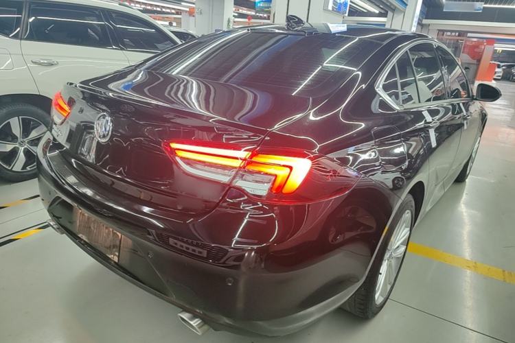 Used Buick LaCrosse 2022 652T Luxury Version Rear Right 45 Deg