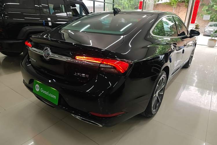 Used Buick LaCrosse 2022 652T Luxury Version Rear Right 45 Deg