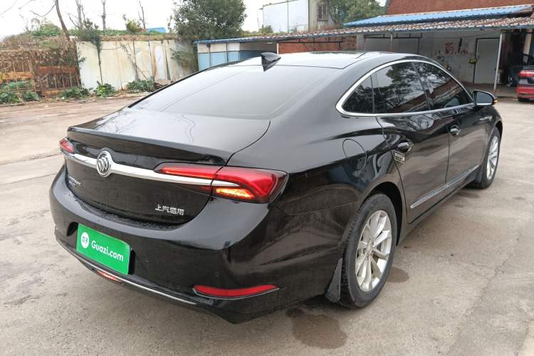 Used Buick LaCrosse 2022 552T Luxury Version Rear Right 45 Deg