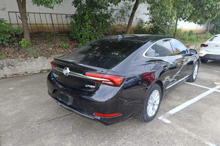 Used Buick LaCrosse 2022 552T Luxury Version Rear Right 45 Deg