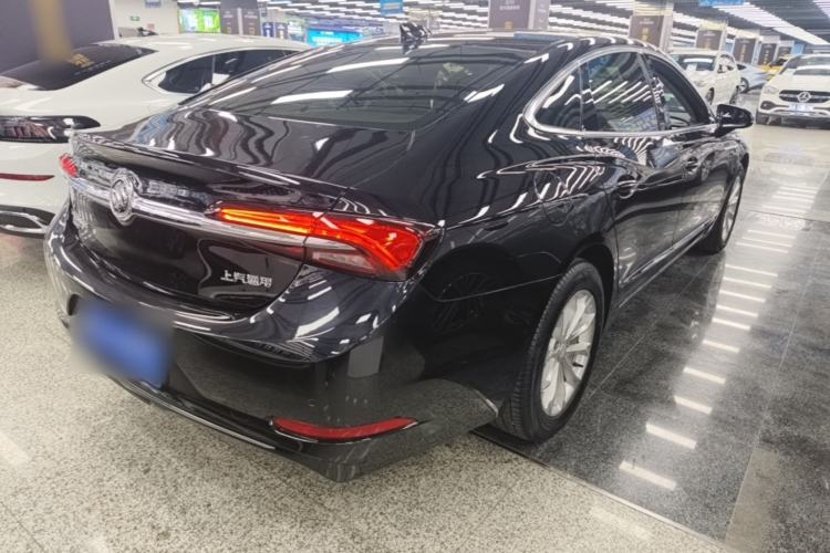 Used Buick LaCrosse 2022 552T Luxury Version Rear Right 45 Deg