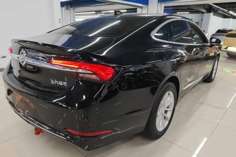 Used Buick LaCrosse 2022 552T Luxury Version Rear Right 45 Deg