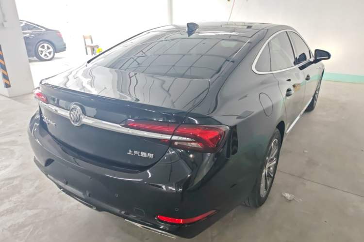 Used Buick LaCrosse 2022 652T Luxury Version Rear Right 45 Deg