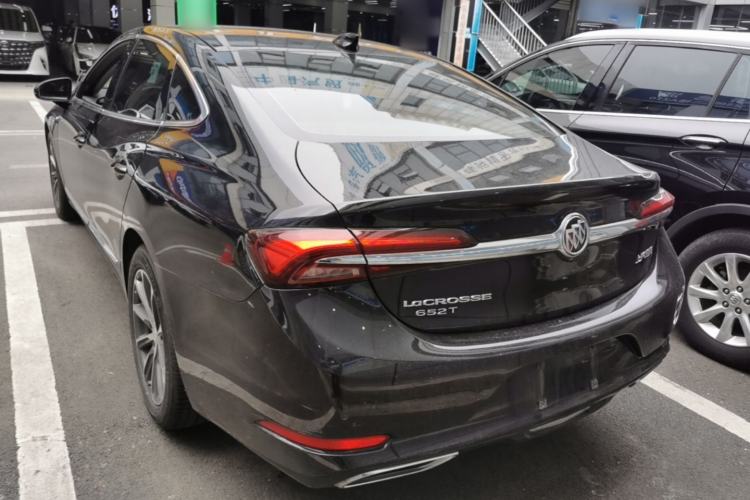Used Buick LaCrosse 2022 652T Luxury Version Rear