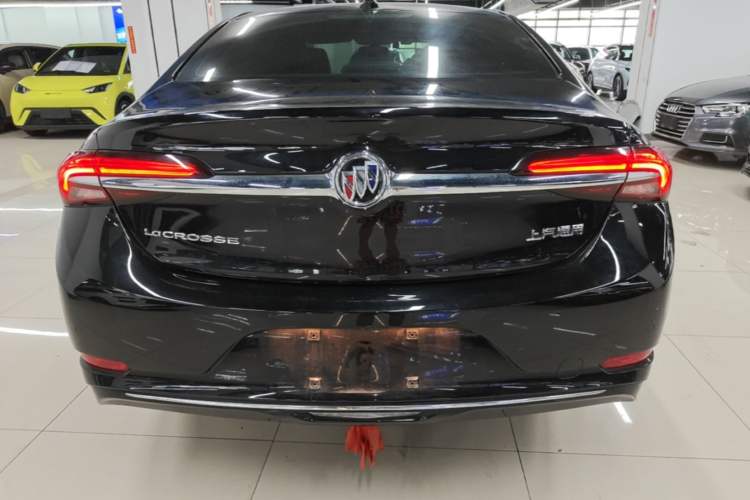 Used Buick LaCrosse 2022 552T Luxury Version Rear
