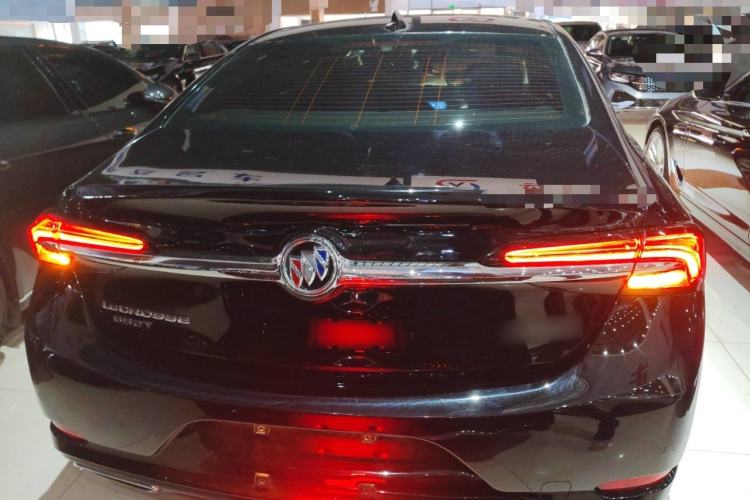 Used Buick LaCrosse 2022 652T Luxury Version Rear
