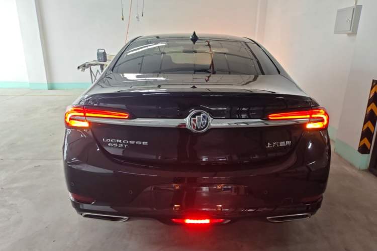 Used Buick LaCrosse 2022 652T Luxury Version Rear