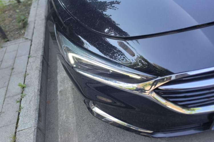Used Buick LaCrosse 2022 552T Luxury Version Right Front Headlight