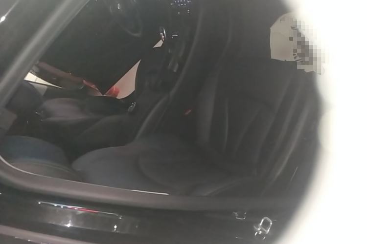 Used Buick LaCrosse 2022 552T Luxury Version Right Front Seat