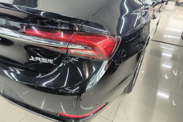 Used Buick LaCrosse 2022 552T Luxury Version Right Rear Taillight