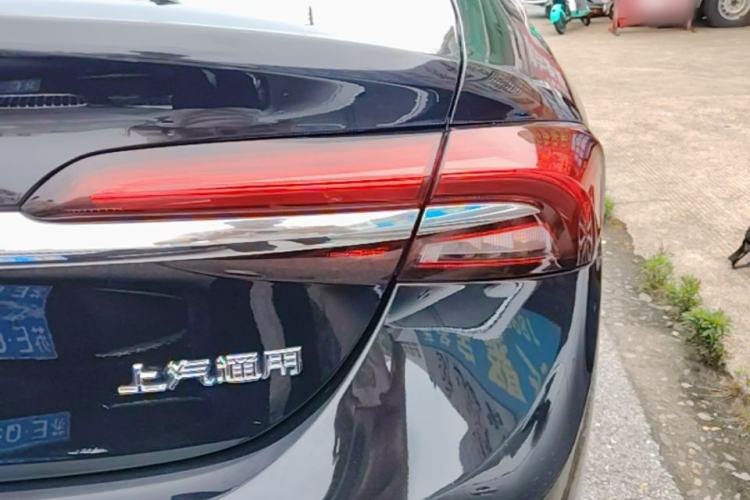 Used Buick LaCrosse 2022 652T Luxury Version Right Rear Taillight