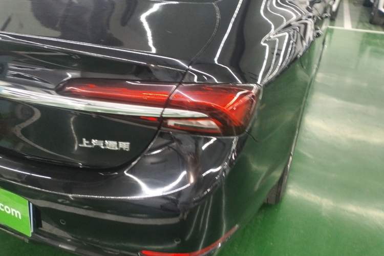 Used Buick LaCrosse 2022 652T Luxury Version Right Rear Taillight