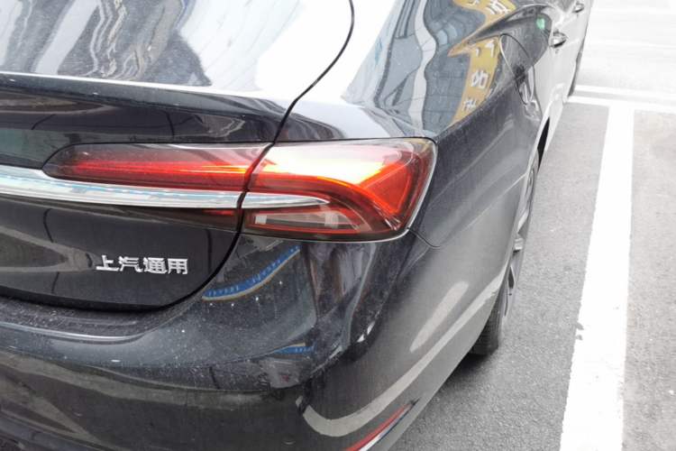 Used Buick LaCrosse 2022 652T Luxury Version Right Rear Taillight