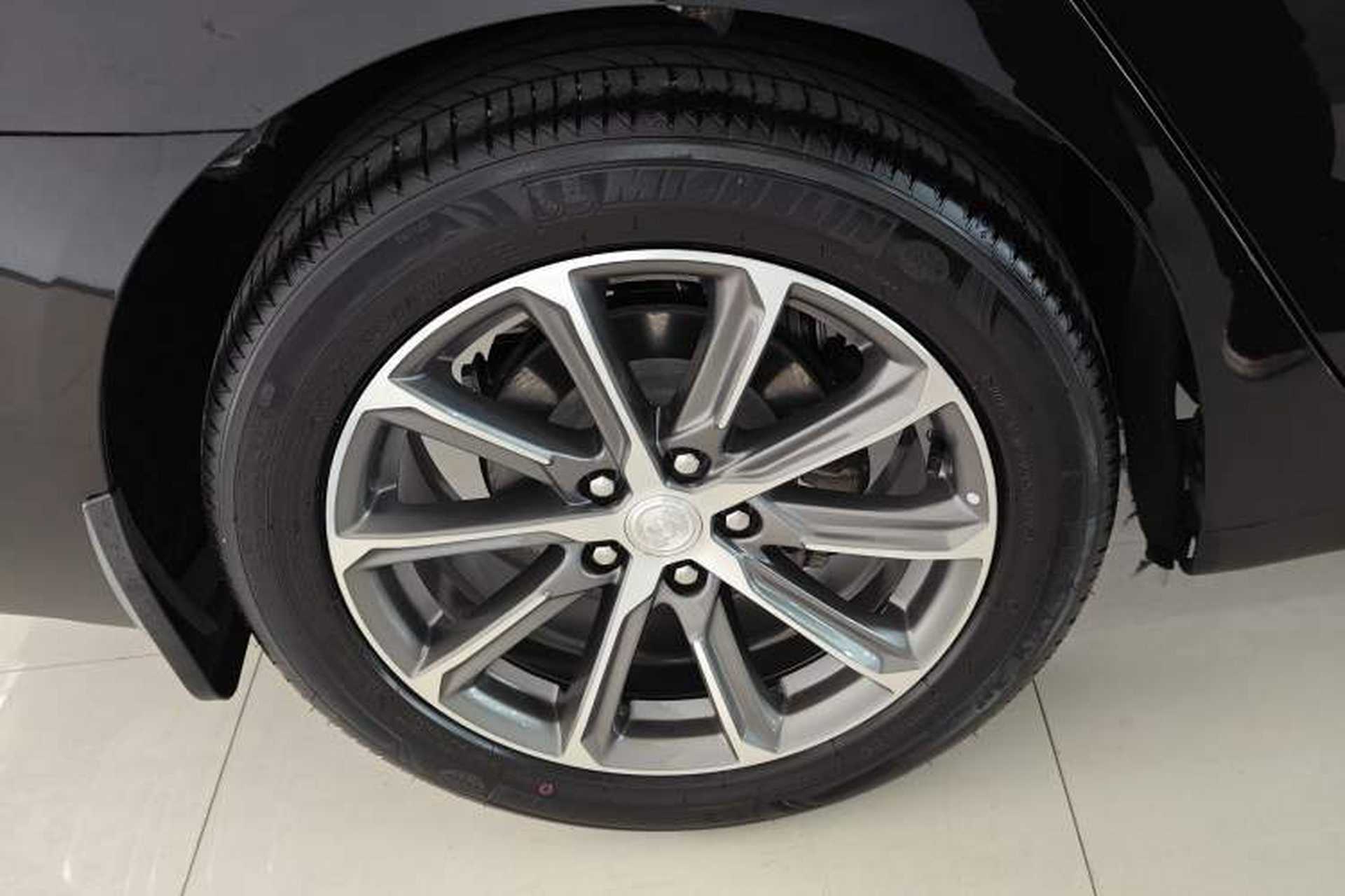 Used Buick LaCrosse 2022 652T Luxury Version Right Rear Wheel Hub