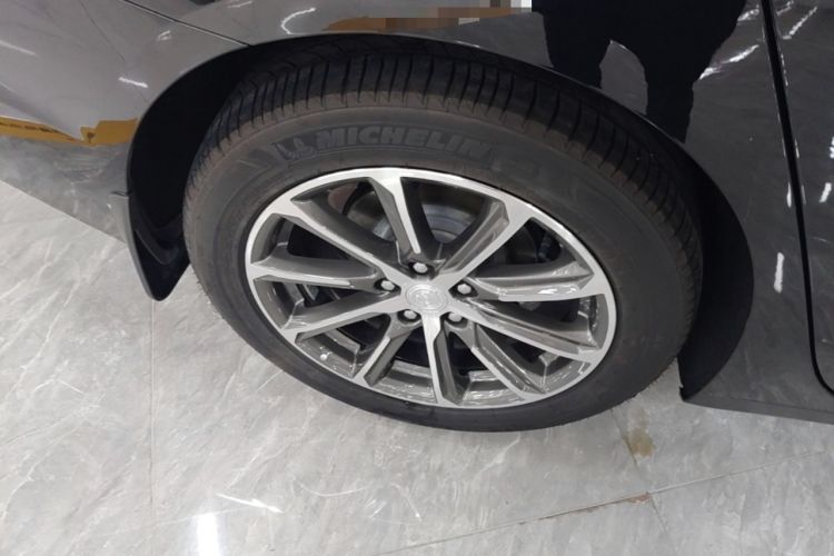 Used Buick LaCrosse 2022 652T Luxury Version Right Rear Wheel Hub