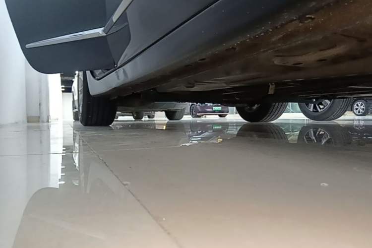 Used Buick LaCrosse 2022 552T Luxury Version Right Side Sill
