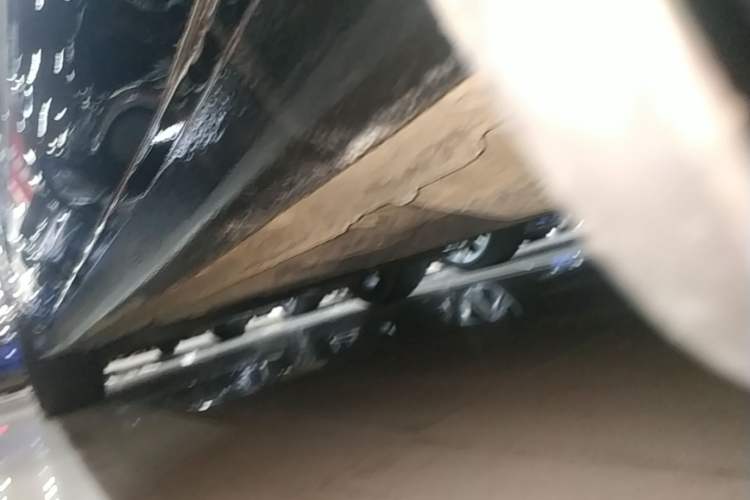 Used Buick LaCrosse 2022 Avenir Avia First Edition Right Side Sill